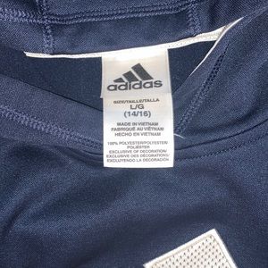 Adidas pullover hoodie size L